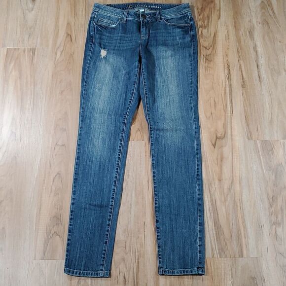 🔹️Lauren Conrad Blue Distressed Skinny Jeans Size 6/28 - Picture 3 of 10